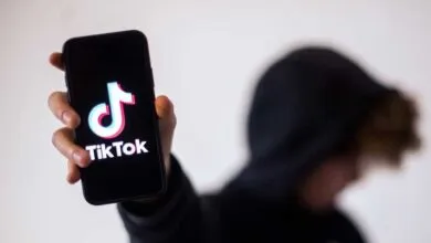 “لعبة الوشاح” تتسبب في مقتل طفلة بإيطاليا من خلال تطبيق (تيك توك )